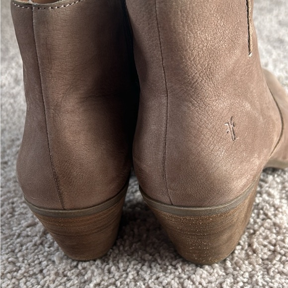 Like new, worn twice Frye boots. - Picture 5 of 6